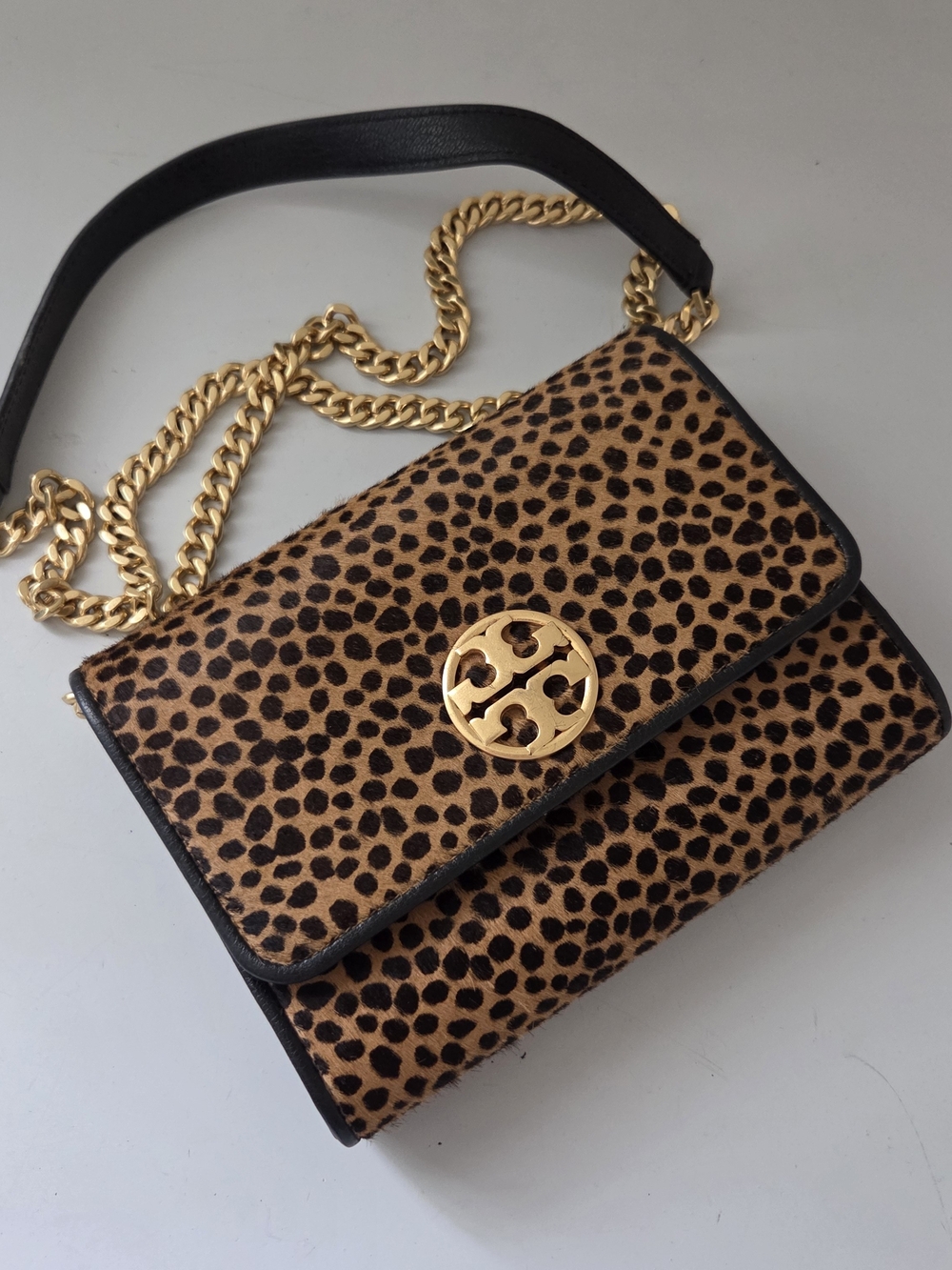 Tory Burch WILLA LEOPARD CHAIN WALLET